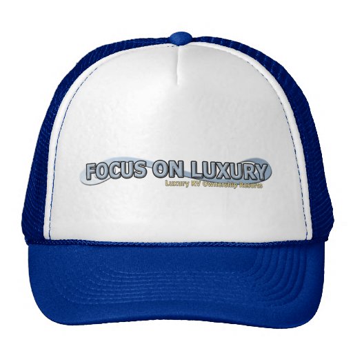 Foco en el gorra de lujo