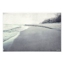 Foto retra de la línea de la playa hermosa del lag