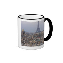 Francia, París, paisaje urbano con la torre Eiffel Taza