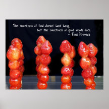 Fresas y cerezas escarchadas poster