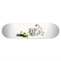 Frühlingserwachen, Welpe mit Schmetterling Individuelle Skateboarddecks
