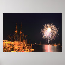 Fuegos artificiales de Mayflower II del puerto de  Poster
