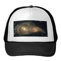 Galaxias espirales que chocan gorras