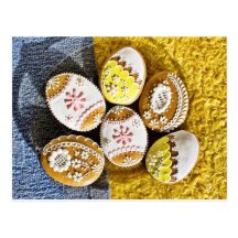 Galletas formadas del huevo de Pascua en la placa  Tarjetas Postales