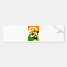 Gandhi en verde anaranjado y blanco con la bandera pegatina de parachoque