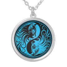 Gatitos azules y negros de Yin Yang Colgantes