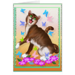 Gato anaranjado feliz y mariposas suaves tarjeton