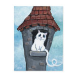 Gato blanco en postales de una torre del cuento de tarjetas postales