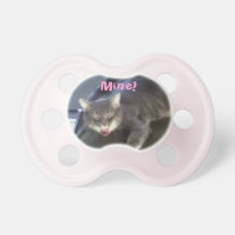 Gato codicioso chupete