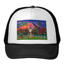 Gato de tigre del Tabby - Mt Funi en la noche Gorras De Camionero