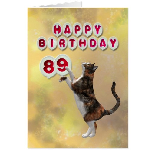 Gato juguetón y 89.os globos del feliz cumpleaños tarjetas