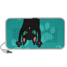 Gato negro que salta PC altavoces
