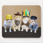 Gatos divertidos del pueblo alfombrillas de raton