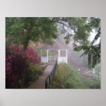 Gazebo hawaiano del jardín posters