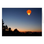 Globo en la salida del sol tarjeta