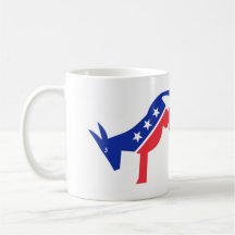 ¡Golpéelos con el pie los Dems! Tazas