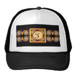 Gorra con monograma único del arte