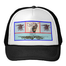 Gorra patriótico usando la imagen de Alfonso Mucha