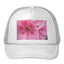Gorra rosado de la flor del geranio del deseo