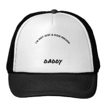 Gran papá pyrenese del perro gorros  