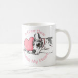 Great dane detiene al Harlequin del corazón Taza De Café