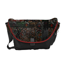 Gris rojo del moho de Paisley del Grunge metálico  Bolsas De Mensajería