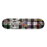Grunge de la tela escocesa patineta personalizada