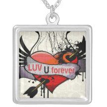 Grunge gótico de los collares de Luv U para siempr