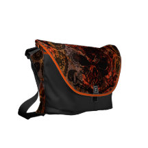 Grunge Paisley y cráneo y bandera pirata del fuego Bolsa De Mensajería