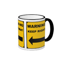 Guarde a la derecha tazas de café