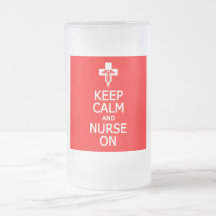 Guarde la calma y a la enfermera en la taza - para