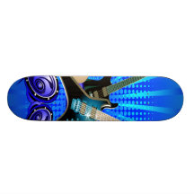 Guitarras eléctricas, tambores y altavoces azules tablas de skate