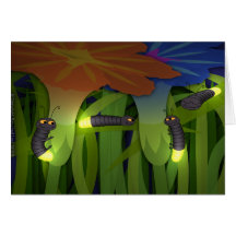 Gusanos de resplandor en la tarjeta de la noche