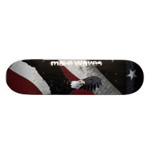 Haga el monopatín de American Eagle de las ondas