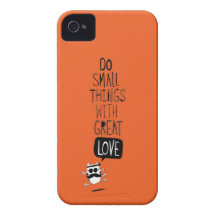 Haga las pequeñas cosas con gran amor iPhone 4 funda