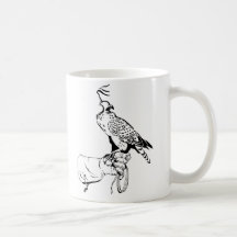 Halcón en la taza del guante