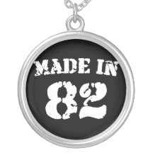 Hecho en 1982 colgantes personalizados