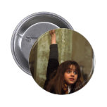 Hermione aumenta su mano pin