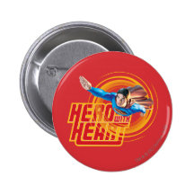 Héroe del superhombre con el corazón pin