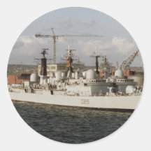 HMS Exeter" en el astillero naval de Portsmouth, I Etiqueta Redonda