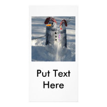 Hombre de la nieve y mujer de la nieve tarjeta fotográfica