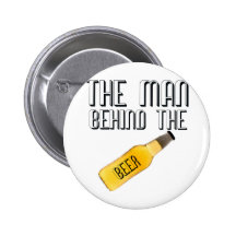 Hombre detrás de la cerveza pin