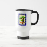 Hombre que duerme debajo de árbol del mono taza de café