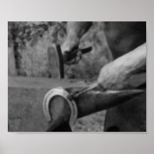 Hombre tallando artesania(Herrero)O Oils Artwork Posters