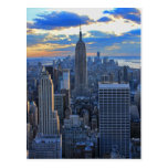 Horizonte de la última hora de la tarde NYC como a Tarjetas Postales