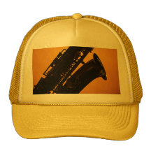 Imagen del saxofón en el casquillo o el gorra