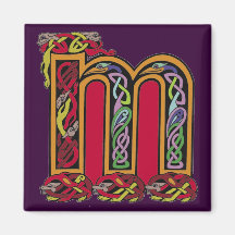 Imán céltico de la letra "M" -