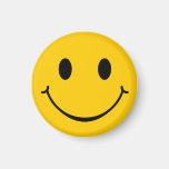 Imán feliz sonriente de la cara
