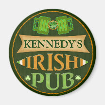 Imán irlandés del Pub del día de St Patrick person