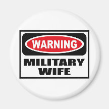 Imán MILITAR amonestador de la ESPOSA